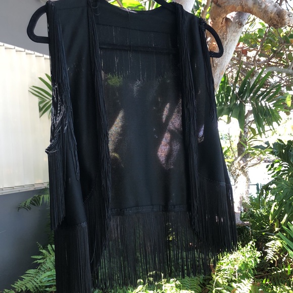 Black fringe vest. dress up evening outfit wear-western look outfit.  Medium - Picture 2 of 6